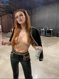 Bella Thorne nude, pictures, photos, Playboy, naked, topless, fappening