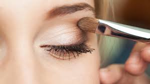 top tricks for precise eye makeup