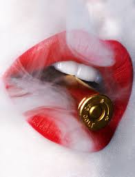 Ensemble de quatre rouges à lèvres réalistes. Smokin Labios Produtos Para Os Labios Labios Ilustracao