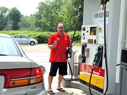s give gas s to consumers
