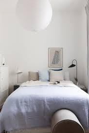 30 Minimalist Bedroom Ideas That Will Inspire You to Declutter gambar png