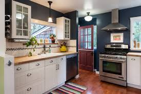 25 Popular Kitchen Paint Colors With