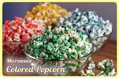 How do you make colored popcorn in the microwave?