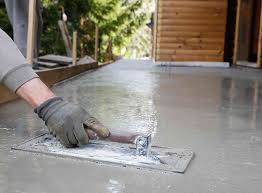 how to screed a floor mixing laying