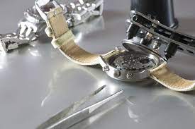 jewelry offers extensive watch repair
