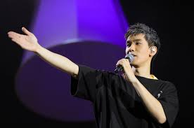 Singer Phil Lam Releases New Album Wraps Up Two Day Hong
