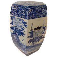 chinese porcelain blue and white garden