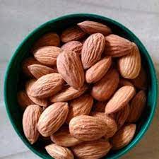 calories in almonds 15