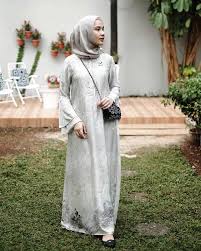 Baju gamis muslimah murah, banyak model baju gamis, baju gamis cantik, koleksi baju busana muslim terbaru, pakaian muslim wanita | hp : 30 Model Gamis Pesta Mewah Modern Brokat Terbaru