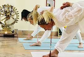 200 hour yoga teacher training in