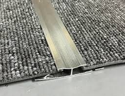 carpet to carpet transition