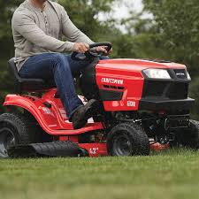 From the outset the craftsman 42″ turn tight fast is by far one of the best looking riding mowers we've ever laid eyes one. T130 42 In 18 5 Hp Automatic Riding Mower Cmxgram1130038 Craftsman
