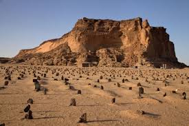 جبل البركل في السودان Images?q=tbn:ANd9GcTkPv8_UpgOtfUowXte5JgfP29evwZCGEjfuHoOIhYkgCcEYdol&s