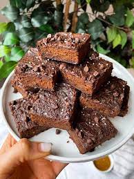healthy chocolate protein brownies