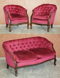 chesterfield suite of sofa