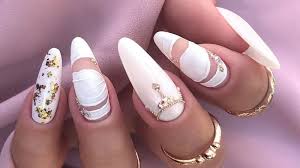 30 white acrylic nail designs for 2023