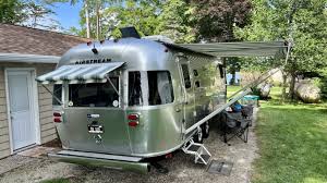 2017 Airstream Tommy Bahama Special
