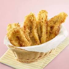 Goreng pisang (fried banana in indonesian/malay) is a snack food made of banana or plantain being deep fried in hot cooking oil, mostly found throughout indonesia, malaysia, singapore, brunei and the philippines. Pisang Goreng Crispy Ditamarcc Twitter