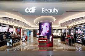 china duty free group launches in