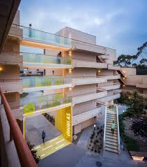 What's the difference between, and significance of, ucsd's different residential colleges? Small Bridges At Warren College Ucsd Kevin Defreitas Architects Archdaily