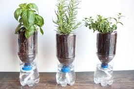 how to make diy self watering planters