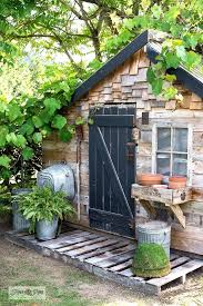 Pallet Decking To Enhance A Garden Shed