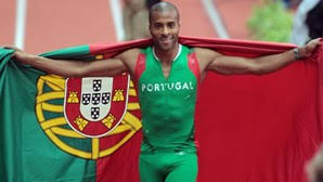 Congratulations to this humble athlete who in the recent past years went through a difficult period in his career without giving up! Nelson Evora Sagra Se Campeao Nacional Do Triplo Salto Desporto Correio Da Manha