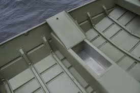 new aluminum floor in 1648 boat