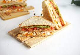Диетический сэндвич с курицей