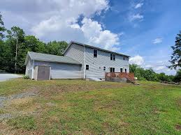 24 natures dr honesdale pa 18431 zillow