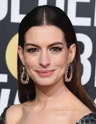 anne hathaway s best beauty moments