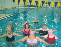 water aerobics offers health benefits