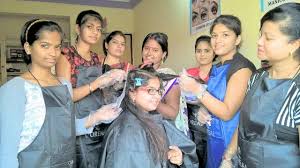 government beauty parlor cles