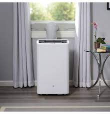 The air conditioner also features 3 speeds, remote, 9500 sacc, wifi and cec. Ge 7 500 Btu Portable Air Conditioner With Dehumidifier And Remote White Apcd07jalw Ge Appliances
