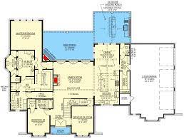 Transitional House Plan With Home