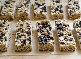 chewy chocolate chip granola bars