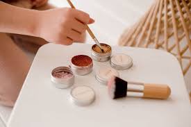 daisy designs diy mineral makeup kit