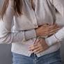 Diagnóstico y tratamiento Síndrome "intestino irritable" "colon irritable" de www.clinicalascondes.cl