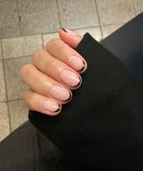 the micro french manicure fall s big