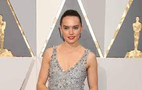 Daisy Ridley's Measurements: Height, Weight, Bra, Breast Size & More