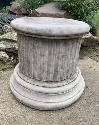 Stone Garden Round Solid Heavy Plinth