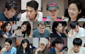 Salangui bulsichag;sarangui bulsichag;breakdown of love;the crash of love the themes drive the plot, and the cast brings everything to life, making us impatient for each weekend to finally roll around so we can see what. Hyun Bin Son Ye Jin Kim Jung Hyun Seo Ji Hye And More Gather For Script Reading Of Upcoming Romance Drama Soompi
