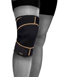 Copper Fit Rapid Relief Knee Wrap With Hold Cold Therapy Black