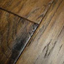what is distressed wood flooring