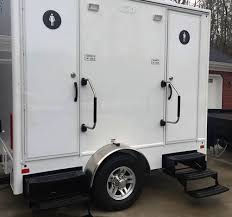 It can run you anywhere from $100 to more than $4,000 depending on what kind of portable toilet rental you decide to go with. Luxury Portable Bathrooms In Chattanooga Tn Pit Stop Portables