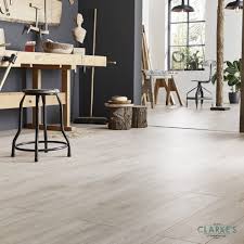 robusto right oak ac5 laminate floor