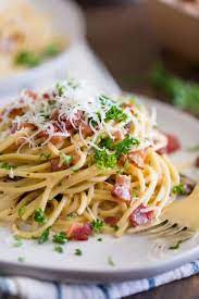 creamy bacon spaghetti pasta carbonara