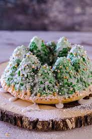 Add to creamed mixture alternately with milk mixture, beating well after each addition. Snowy Christmas Tree Cake Go Go Go Gourmet