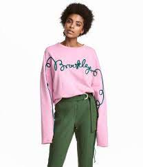 H&m has a commitment to sustainability and inclusivity, with a vision to encourage change. Oversized Sweatshirt Pink Women H M Us Online Womens Clothing Shop Sweatshirts Shopping Womens Clothing