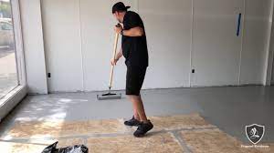 paint chip floor over wood suloor